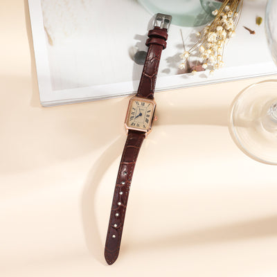 Montre à quartz carrée simple et tendance pour femme