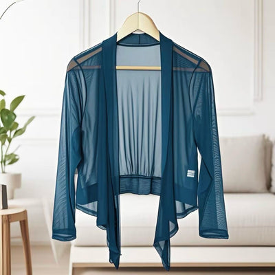 Petit châle extérieur assorti manteau court d'âge moyen et personnes âgées grande taille mince