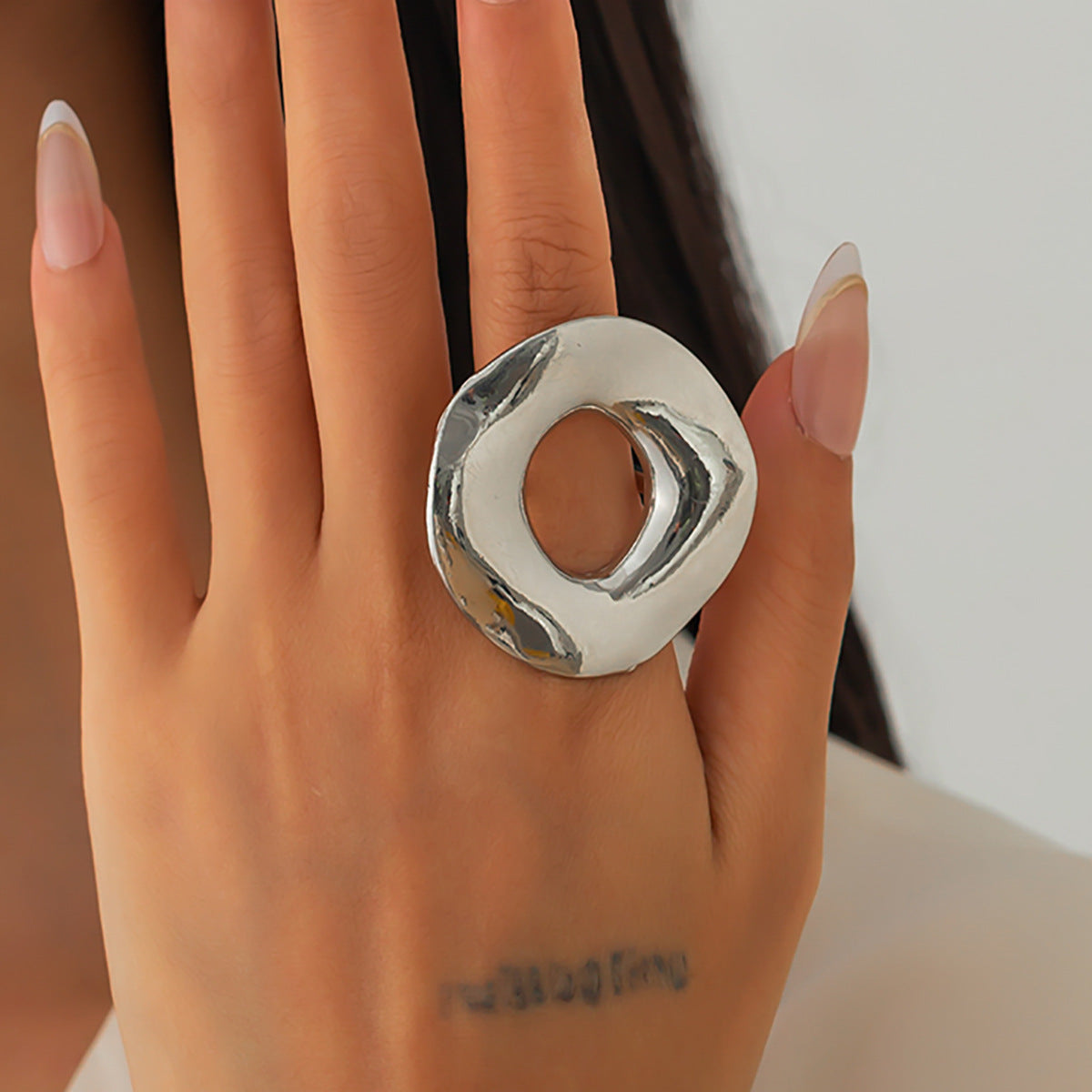 Hollow Geometric Glossy Earring Set