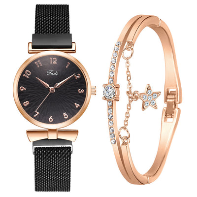 Montre à quartz tendance pour femme avec bracelet en maille