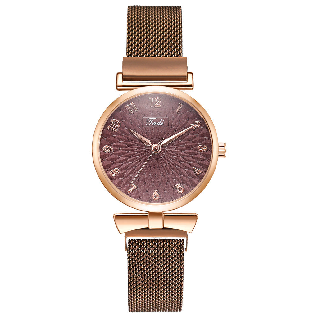 Montre à quartz tendance pour femme avec bracelet en maille