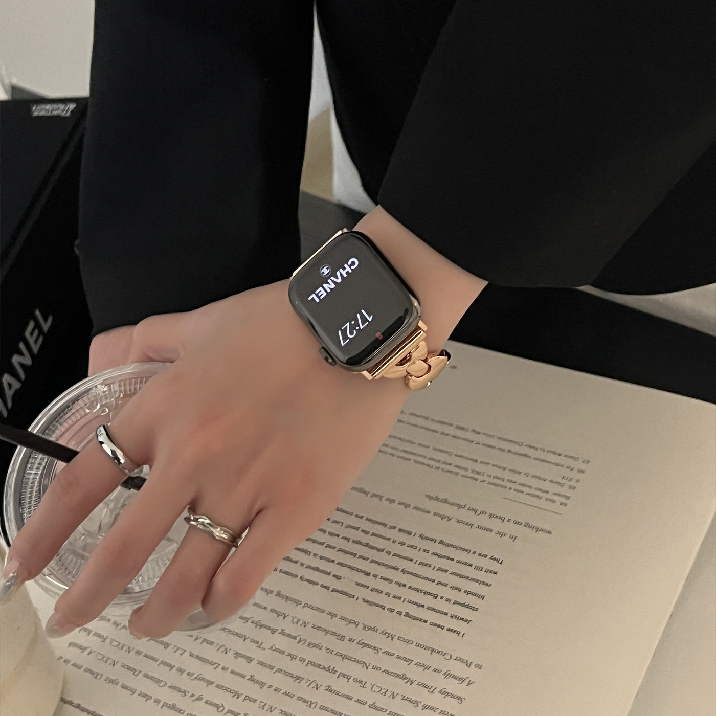 Montre Métal Petite Palette Ronde