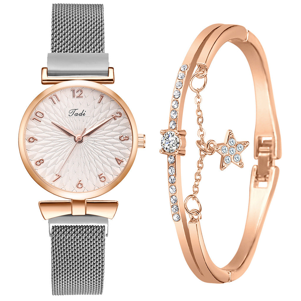Montre à quartz tendance pour femme avec bracelet en maille