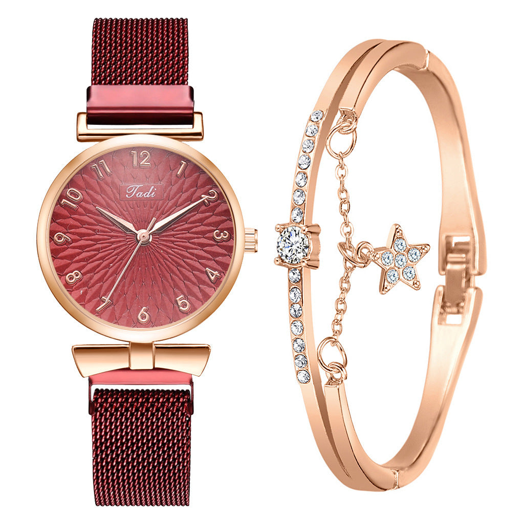 Montre à quartz tendance pour femme avec bracelet en maille