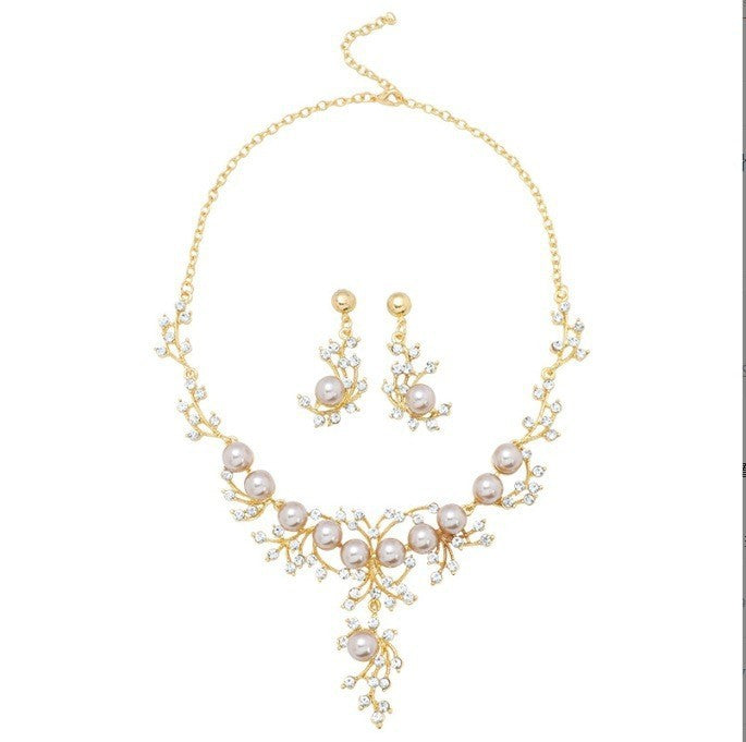 Women's Fashion Necklace Two-piece Earrings Set