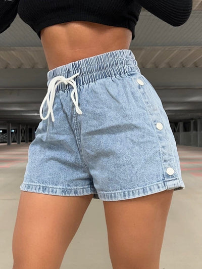 Commuter's All-matching Elastic Pure Color Slimming Denim Shorts