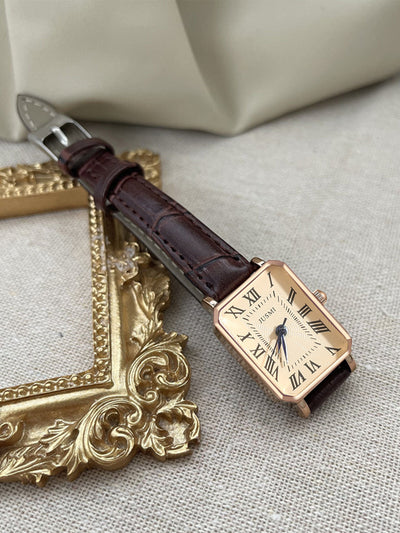 Montre à quartz carrée simple et tendance pour femme