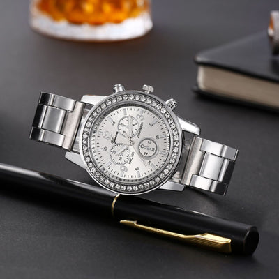 Montre à quartz Geneva Steel Belt en or